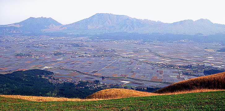 �N���b�N����ƌ��̃y�[�W�֖߂�܂�