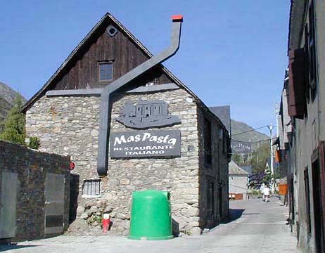 �N���b�N����ƌ��̃y�[�W�֖߂�܂�