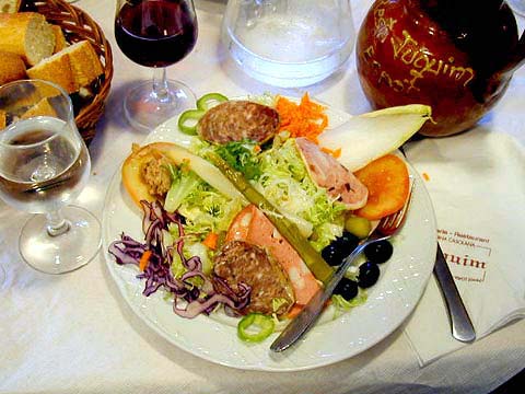 �N���b�N����ƌ��̃y�[�W�֖߂�܂�