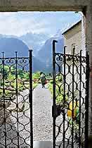 �ʐ^���N���b�N����Ɗg��摜�������܂�