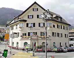 �ʐ^���N���b�N����Ɗg��摜�������܂�