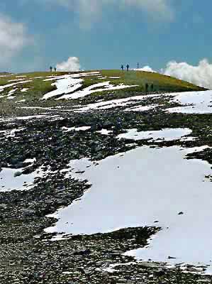 �N���b�N����ƌ��̃y�[�W�֖߂�܂�