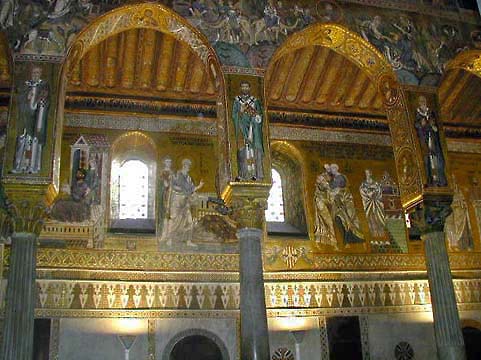 �N���b�N����ƌ��̃y�[�W�֖߂�܂�