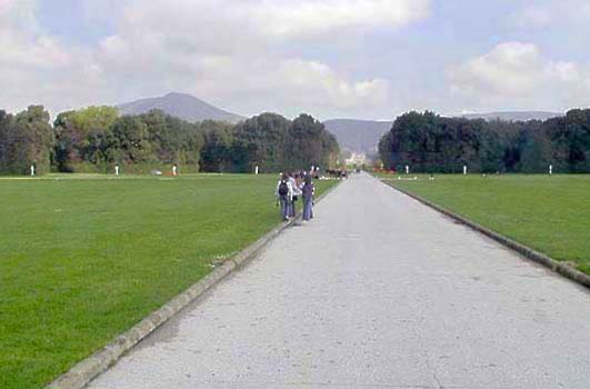 �N���b�N����ƌ��̃y�[�W�֖߂�܂�