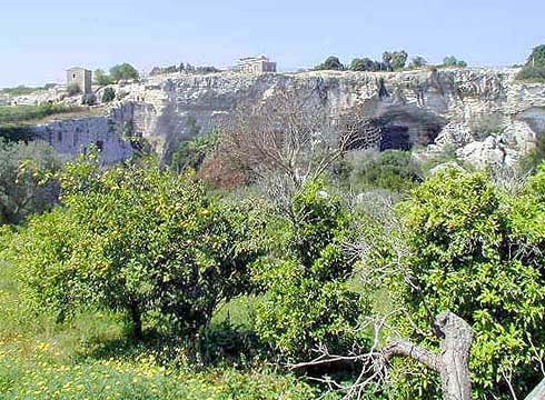 �N���b�N����ƌ��̃y�[�W�֖߂�܂�