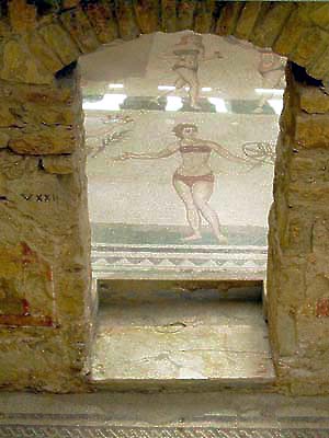 �N���b�N����ƌ��̃y�[�W�֖߂�܂�