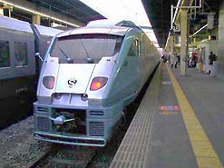 �ʐ^���N���b�N����Ɗg��摜�������܂�