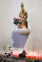 写真をクリックすると拡大画像が見られます