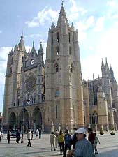 写真をクリックすると拡大画像が見られます