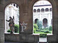 写真をクリックすると拡大画像が見られます